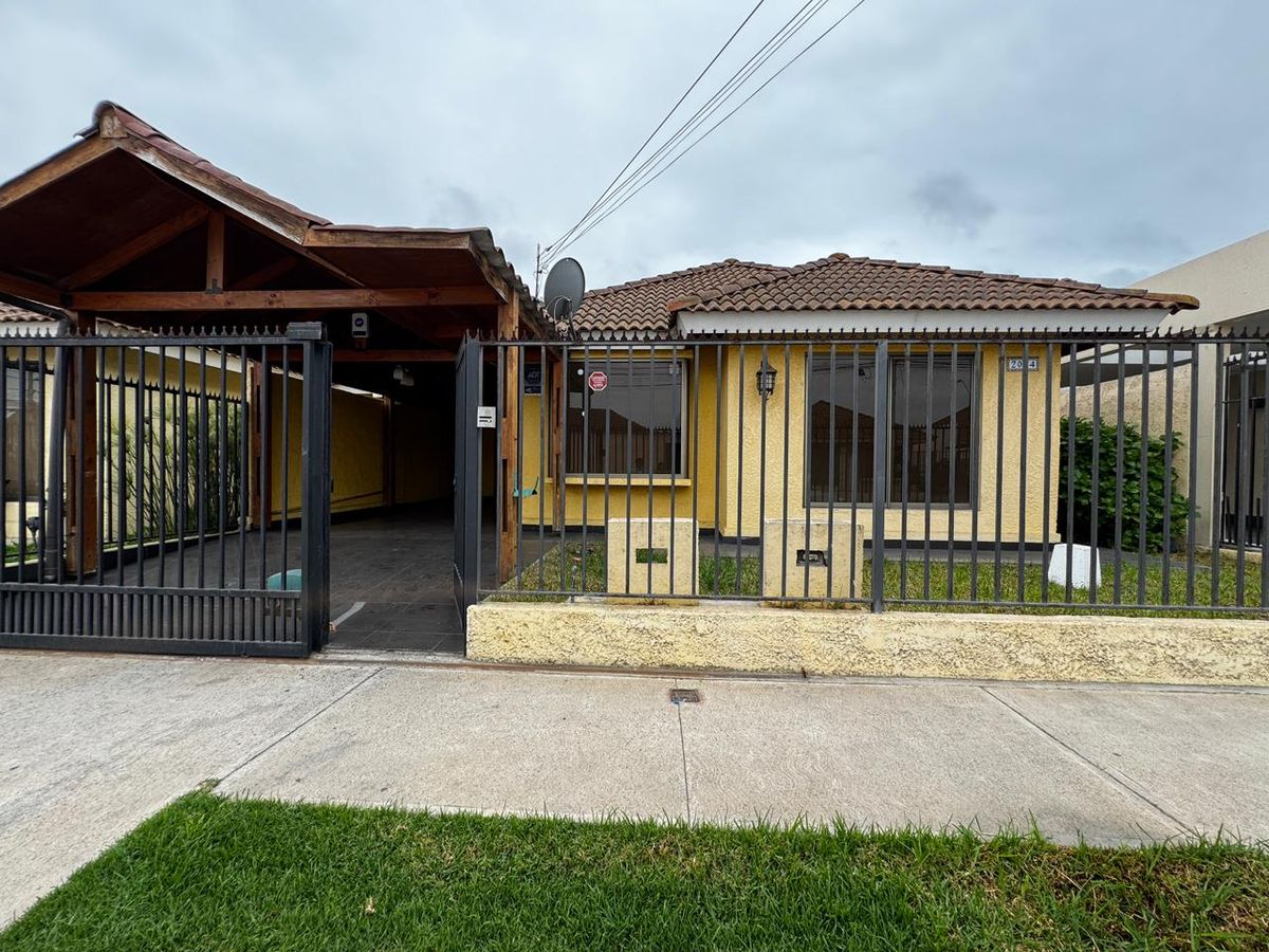 Casa en arriendo en San Esteban, La Serena, 3D 2B