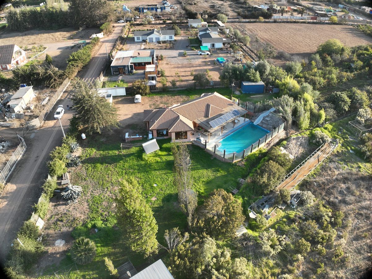 Casa en arriendo en La Serena, 4D 2B