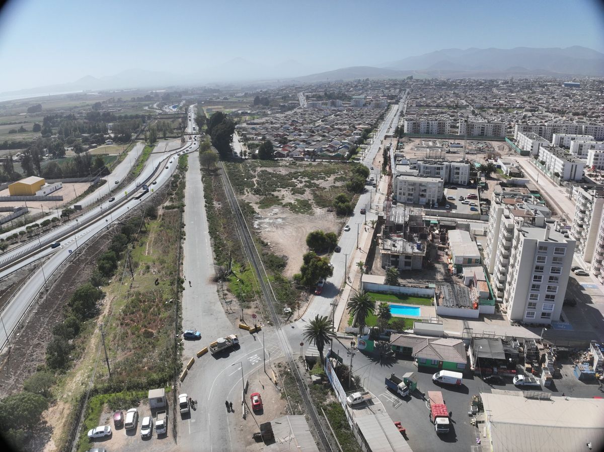 Oportunidad Única: Terreno de 11.487 m² en Zona Estratégica de Las Compañías